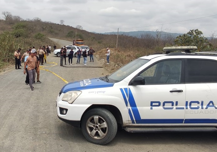 Identificados Los Tres Cad Veres Hallados En La V A Manta Rocafuerte