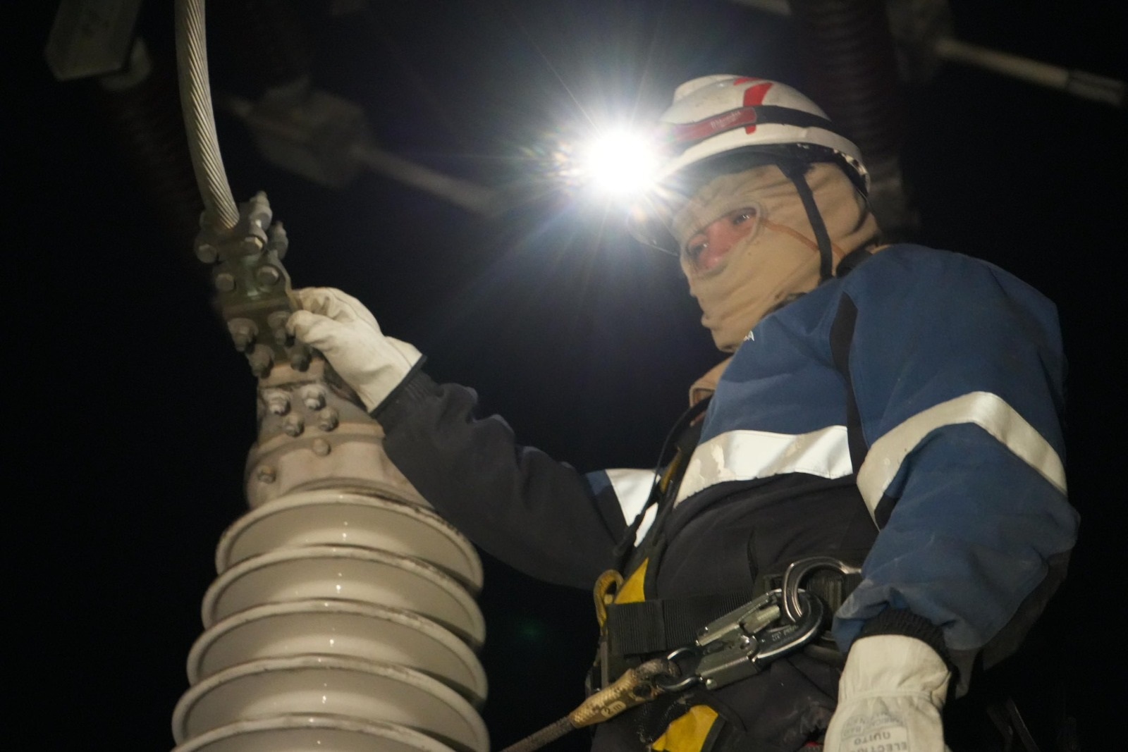 Horarios de corte de luz en Santo Domingo, norte de Manabí y Guayas-Los Ríos