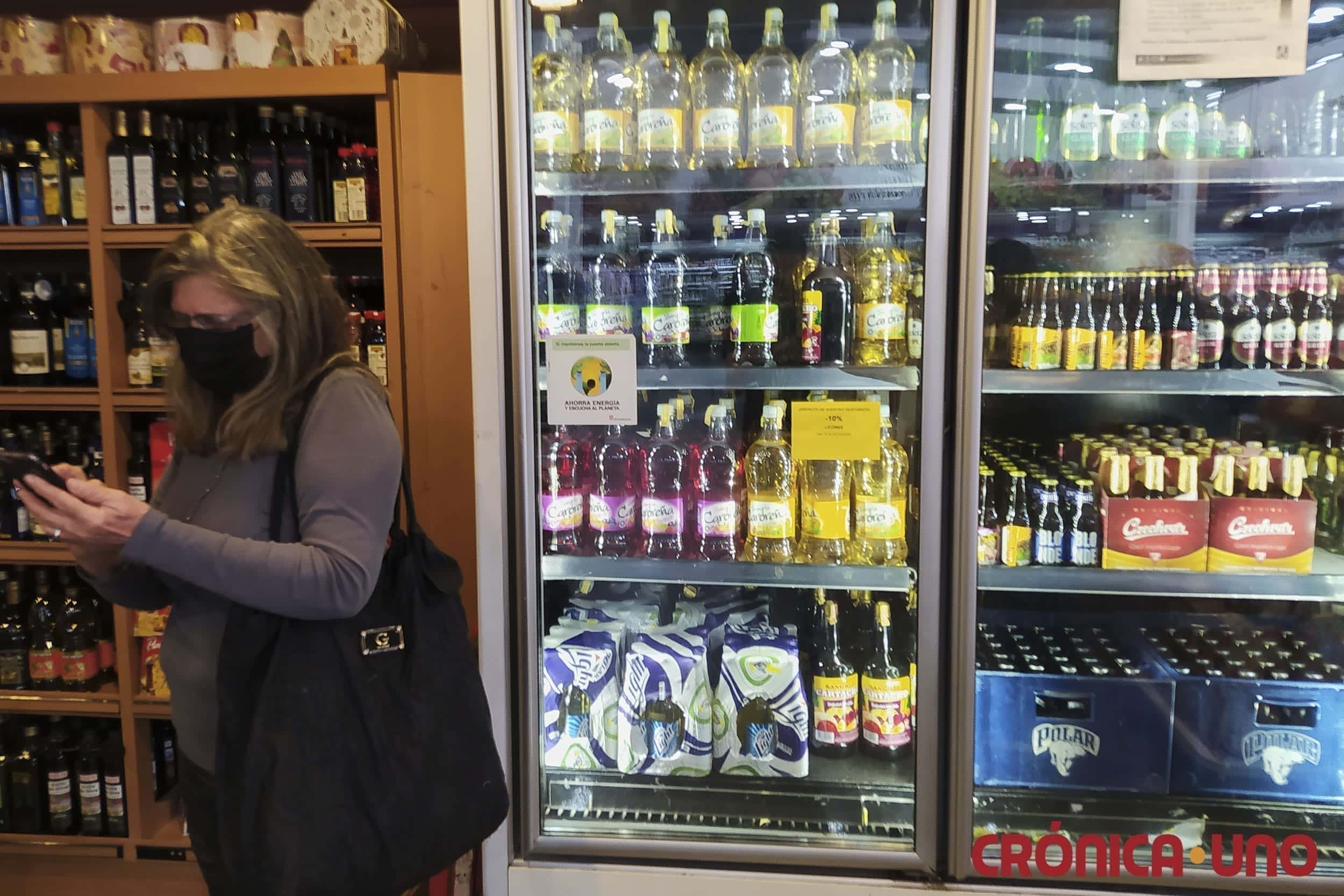 La OMS pide a los países que aumenten impuestos al alcohol y bebidas azucaradas