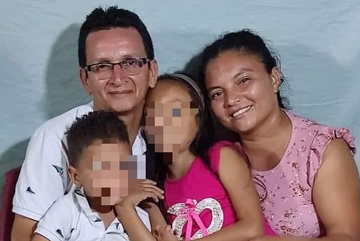 Familia que muere en accidente es sepultada en Los Ríos