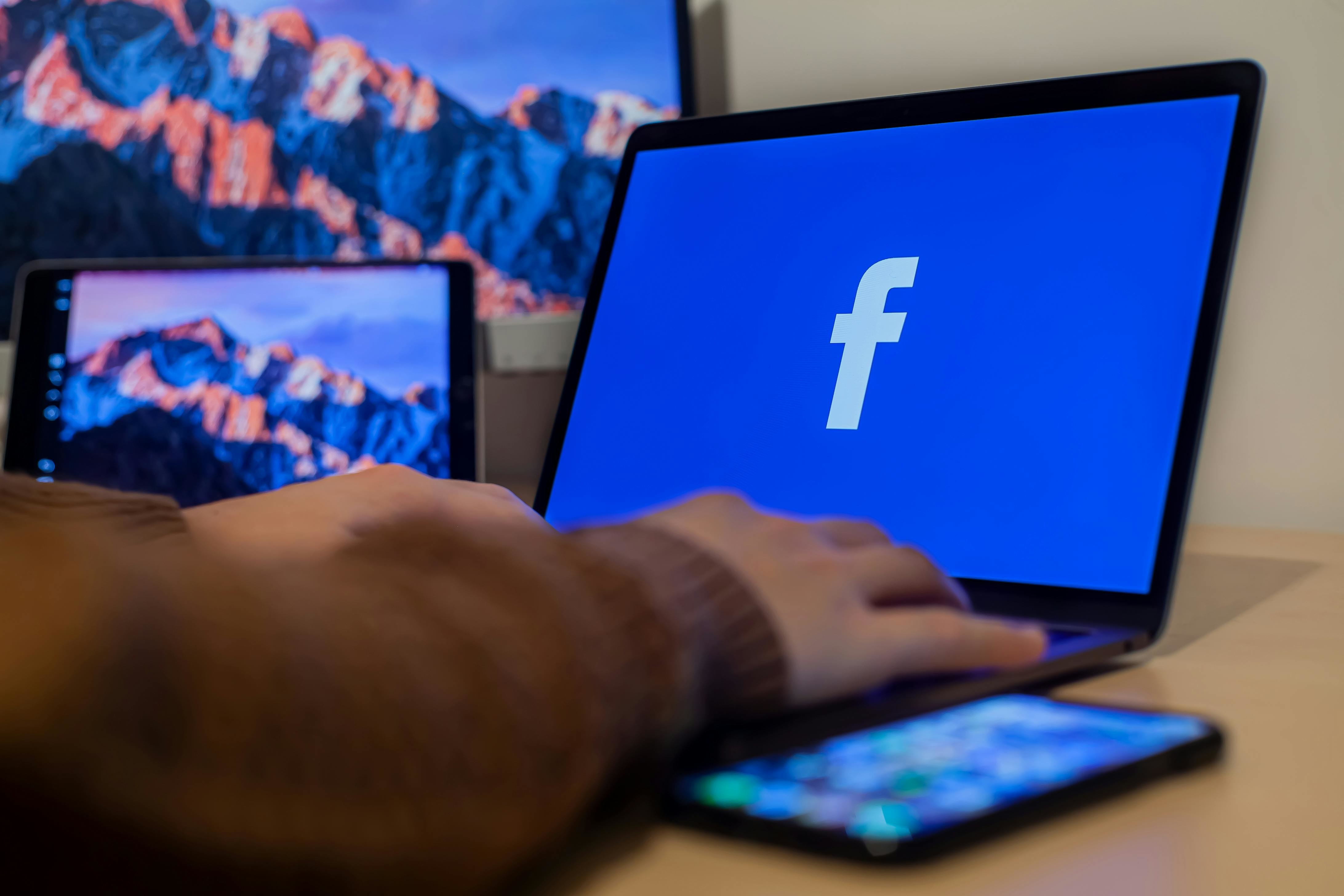 Publicidad maliciosa en Facebook roba datos y secuestra cuentas