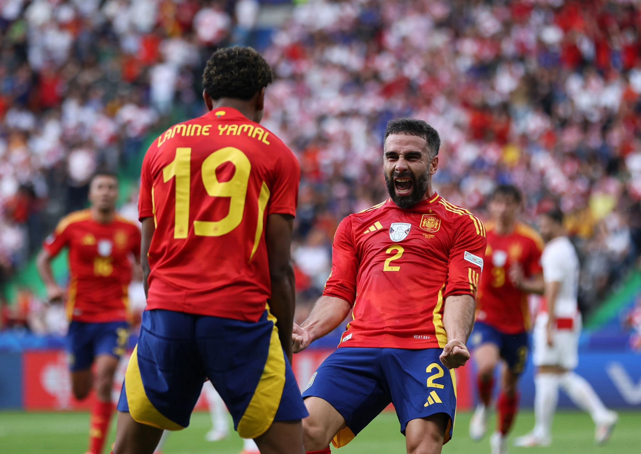 España venció a Croacia. Italia derrotó a Albani Eurocopa
