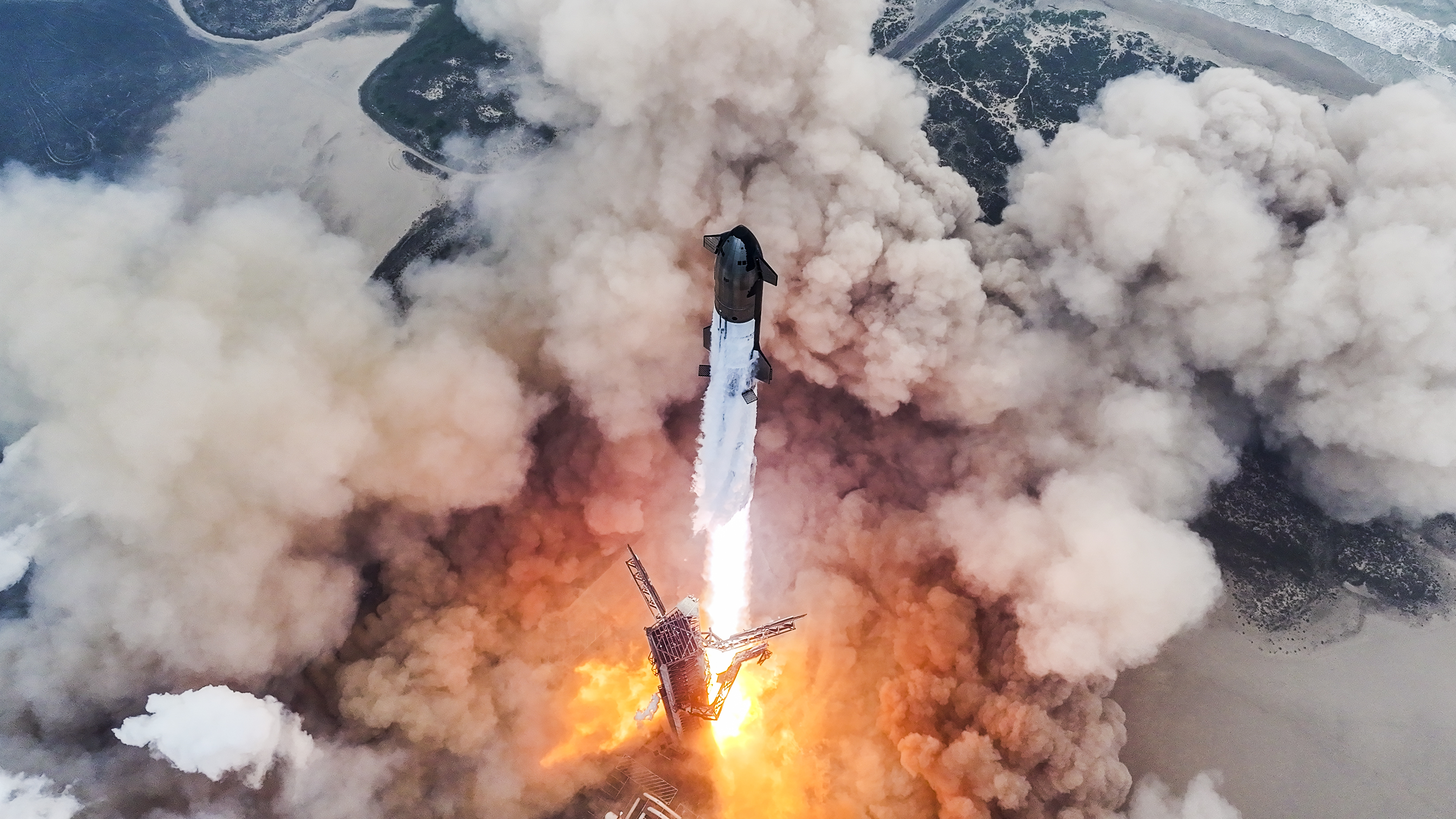 Space X lanza por cuarta vez Starship