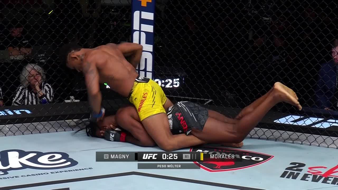 Michael Morales derrotó a Neil Magny en la UFC