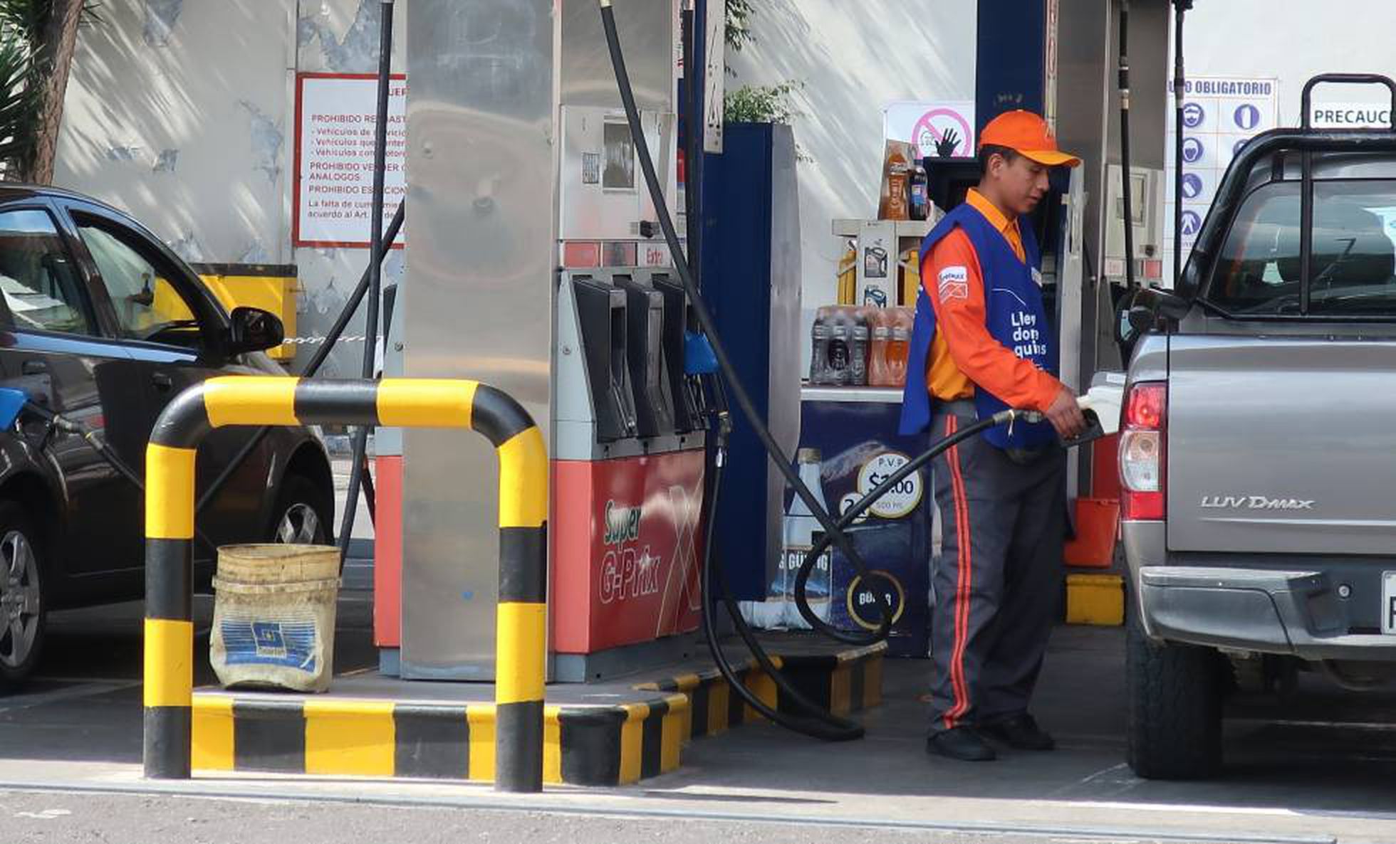 ¡Golpe Al Bolsillo! La Gasolina Y El Diésel Suben Desde Este Lunes 12 ...