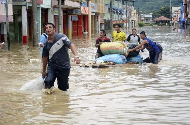 La advertencia de una posible evolución climática hacia el fenómeno 'El Niño' debe poner en alerta a las autoridades.