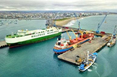 Varios planteamientos se han formulado en torno a la situación del puerto de Manta.