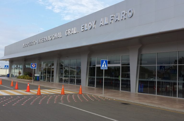 Equipo de rayos x permanecerá en el aeropuerto de Manta