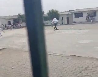 Ciudad Victoria Guayaquil hombres armados en escuela