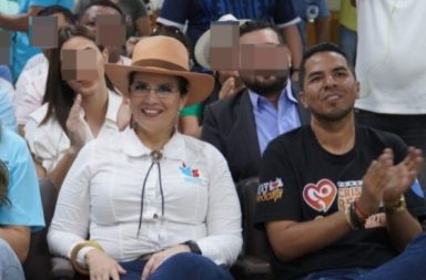 Mónica Salazar, asambleísta de Los Ríos, lamenta el crimen de su alterno Cristhian Nieto Rescata.