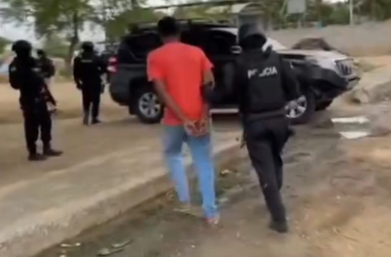 Nueve supuestos integrantes del grupo delincuencial 'Los Pepes' cayeron en manos de agentes de la Policía Nacional.