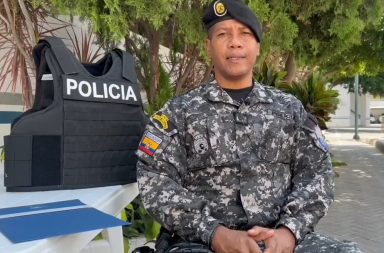 Un comando del Grupo de Operaciones Especiales (GOE) de la Policía Nacional se salvó de morir gracias a su chaleco antibalas.