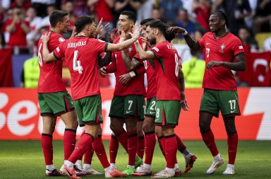 Portugal ganó y clasificó Eurocopa