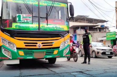 Transportistas urbanos plantean pasaje en 50 centavos