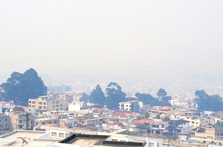 incendios forestales en Quito uso de mascarillas