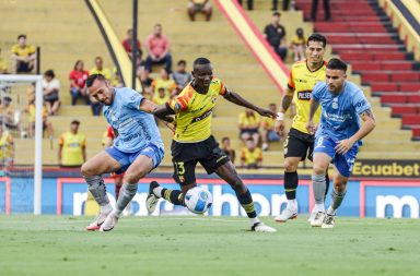 Barcelona SC vence a Macará en el estadio Monumental