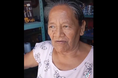 abuelita de la tienda