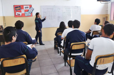 clases iniciarán una hora mas tarde en ecuador el jueves 19 de septiembre