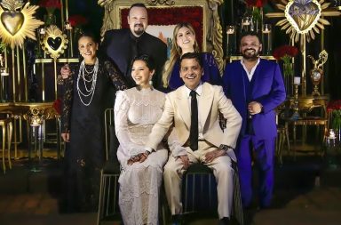 El cantante mexicano Pepe Aguilar ofreció una entrevista, donde aseguró que le tocó pagar la boda de su hija Ángela.