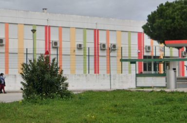 un niño de 12 años hirió a sus compañeros de escuela