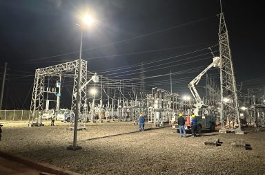 Gobierno incluirá 1.430 megavatios para enfrentar crisis eléctrica