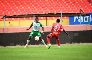 Liga de Portoviejo y Estrella Roja empatan 1-1 en el Nacional de Ascenso