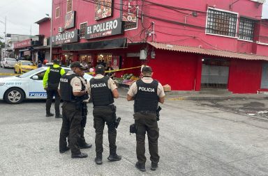 Una pareja es baleada mientras hacían compras en Manta