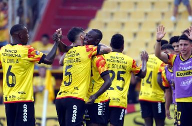 Barcelona SC vence a Emelec en el último Clásico del Astillero del año (2-1)