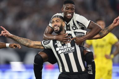 Copa Libertadores: Botafogo visitará a Peñarol en la semifinal