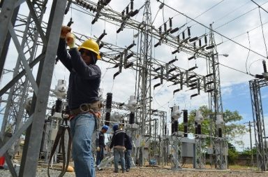 Eduardo Jácome, renunció al cargo de gerente general de la Empresa Eléctrica Pública Corporación Nacional de Electricidad (CNEL).