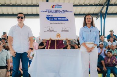 Entre halagos políticos entre el Presidente Daniel Noboa y la prefecta del Guayas Marcela Aguiñaga, se realizó en evento.