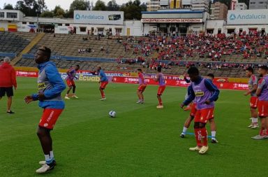 (En Vivo) El Nacional vs. Barcelona SC. se juega en Quito