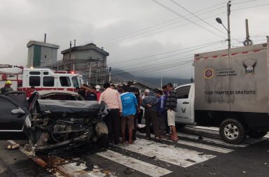 accidente vía Manta Montecristi