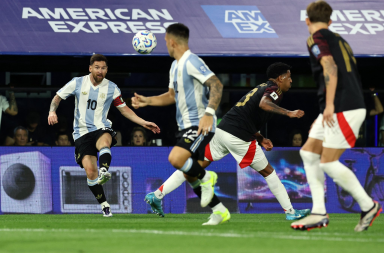 argentina venció 1-0 a Perú