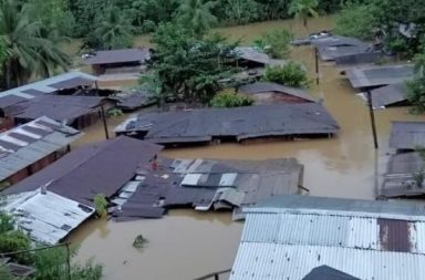 Las torrenciales lluvias obligaron a Gustavo Petro, presidente de Colombia declarara al país cafetero en situación de desastre.