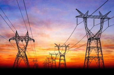 Gobierno de Colombia resuelve exportar energía eléctrica, ¿le venderá a Ecuador?