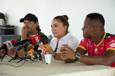 Mónica Zamora, presidenta de Liga de Portoviejo, se refirió al robo de 30 mil dólares que sufrió el equipo y de otras situaciones.