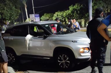 Secuestradores se llevaron a una mujer del exterior de una urbanización de Guayaquil