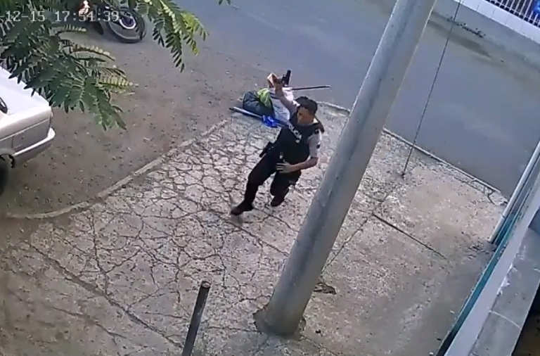 persecución policial Portoviejo asalto vía Manta