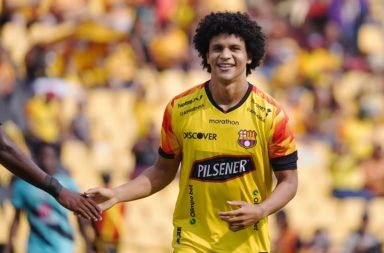 El jugador venezolano Eduard Bello no está en los planes del cuerpo técnico ni de la directiva de Barcelona SC en el 2025.