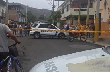 En menos de media ahora dos hombres resultaron asesinados en Portoviejo, capital de la provincia de Manabí.