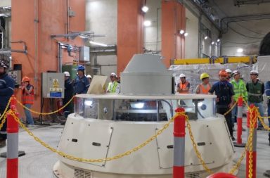 La mañana del 16 de diciembre de 2024, se encendió la primera turbina de la central hidroeléctrica Alluriquín, ubicada en el complejo Toachi Pilatón.