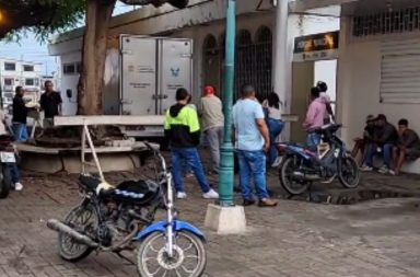 Crónica. Sicarios mataron a tres personas cerca de un restaurante de Babahoyo, Los Ríos.