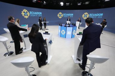 Debate Presidencial ¿Cómo piensan generar empleo y crecimiento económico los presidenciables