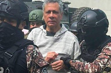 El exvicepresidente de la República Jorge Glas habría sido evacuado de la cárcel de máxima seguridad La Roca, de Guayaquil.