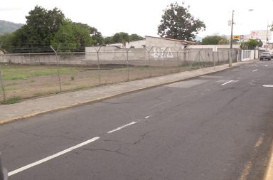 Manabí. Prefectura negocia terreno y recursos para la construcción de su edificio