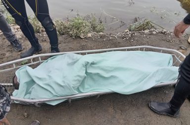 Un padre murió por salvar a su hijo en un río de Quevedo