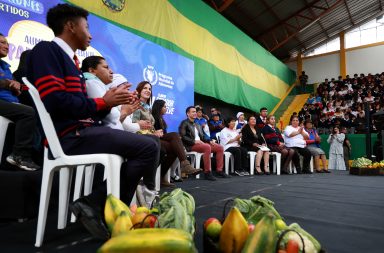 Ecuador. Gobierno lanza nuevo modelo de alimentación escolar