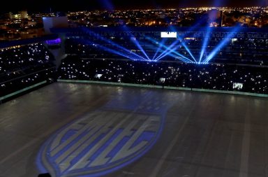 El partido de exhibición entre Emelec y Barcelona será a las 20h00 en el estadio George Capwell de este martes 11 de febrero.