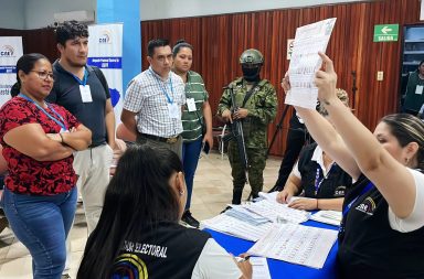 elecciones voto ecuador asamblea